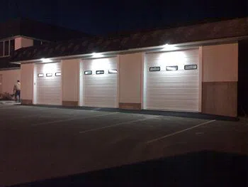 Corona Garage Door Solution Service Corona, CA 951-435-0549 Corona Garage Door Solution Service Corona, CA 951-435-0549 - com-gdr-16m